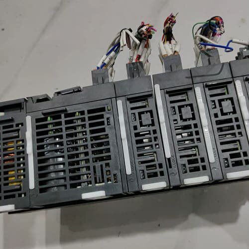 汇川技术PLC模块，型号AM401-CPU1608TN，几乎--议价商品