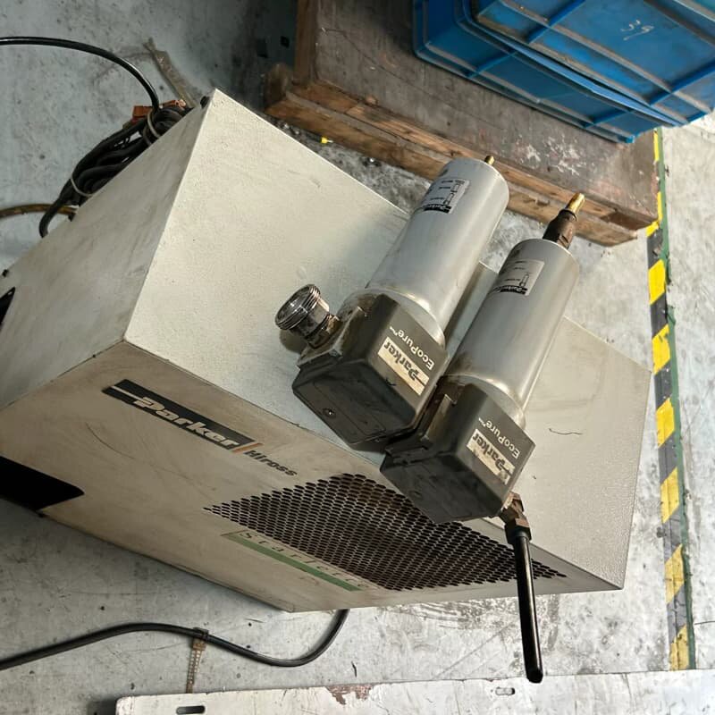 美国ParKer派克冷冻式压缩空气干燥机SPL024 230--议价商品