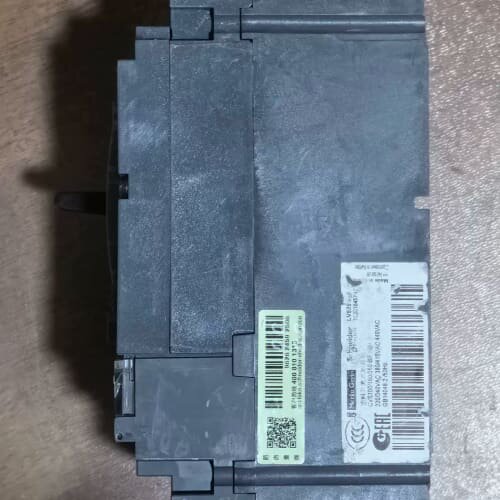 EasyPact CVS250F塑壳断路器，3P 20--议价商品