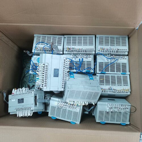 松下PLC扩展 AFPX0E40RD-F，成色如图，功能包好--议价商品