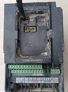 SCOV变频器SV600-1R52GB-S，输入电压220V--议价商品