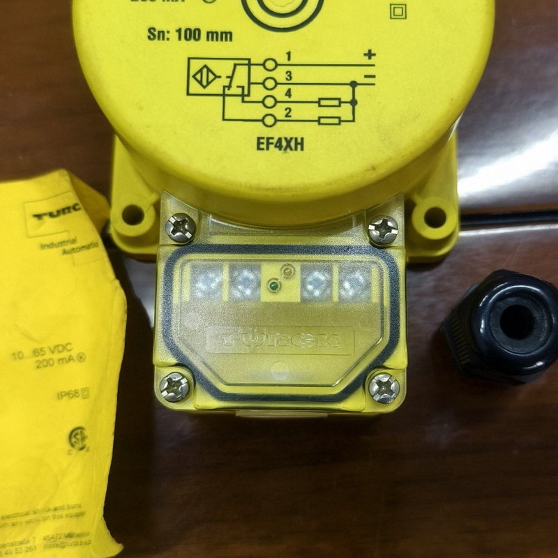 德国TURCK图尔克接近开关 NI100U-K90SR-VP--议价商品
