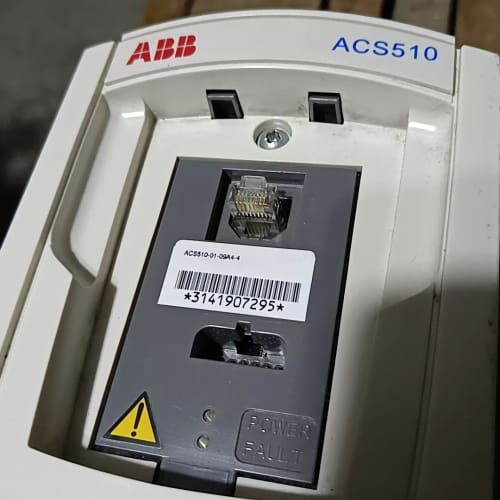 ABB变频器ACS510-01-09A4-4,4KW,二手拆--议价商品