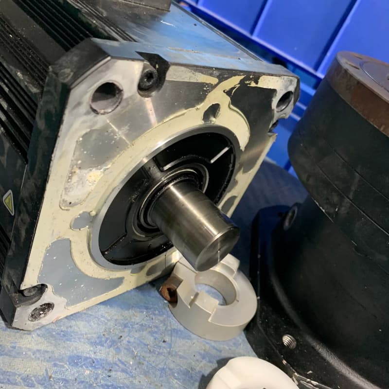 松下A6电机3kw MHME302S02特价出一台--议价商品