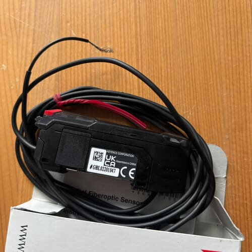 基恩士放大器 FS-N42N 原装正品 内外码一致 ,不包邮--议价商品