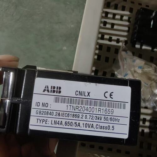 ABB互感器LN4A 750/1A 10VA充新--议价商品