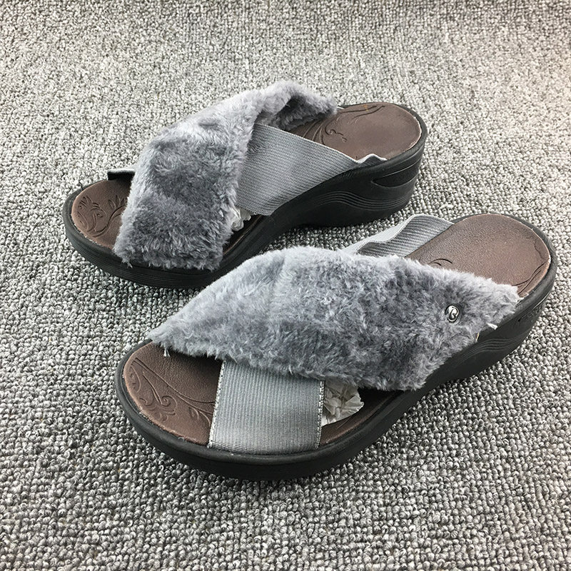 bzees坡跟秋冬季露脚趾拖鞋