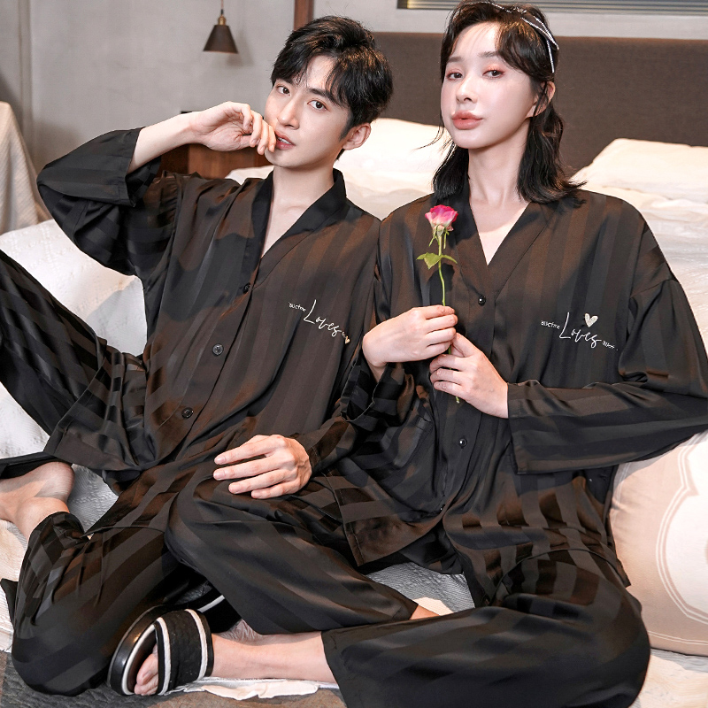 新款高级感冰丝绸情侣睡衣两套价
