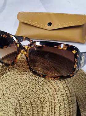 时尚风宽边出游小脸太阳镜实店价