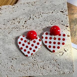 俏皮红色波点爱心耳环气质复古小众设计耳钉百搭耳饰耳夹无耳洞女