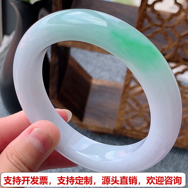 缅甸A货天然翡翠 老坑冰种飘绿厚装正装正圈手镯62-63大圈口