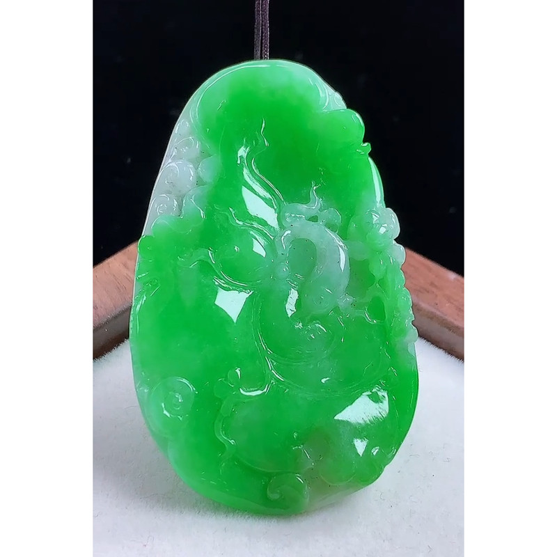 缅甸天然A货玉石翡翠挂件 精雕老坑冰阳绿年年有余荷叶鱼吊坠