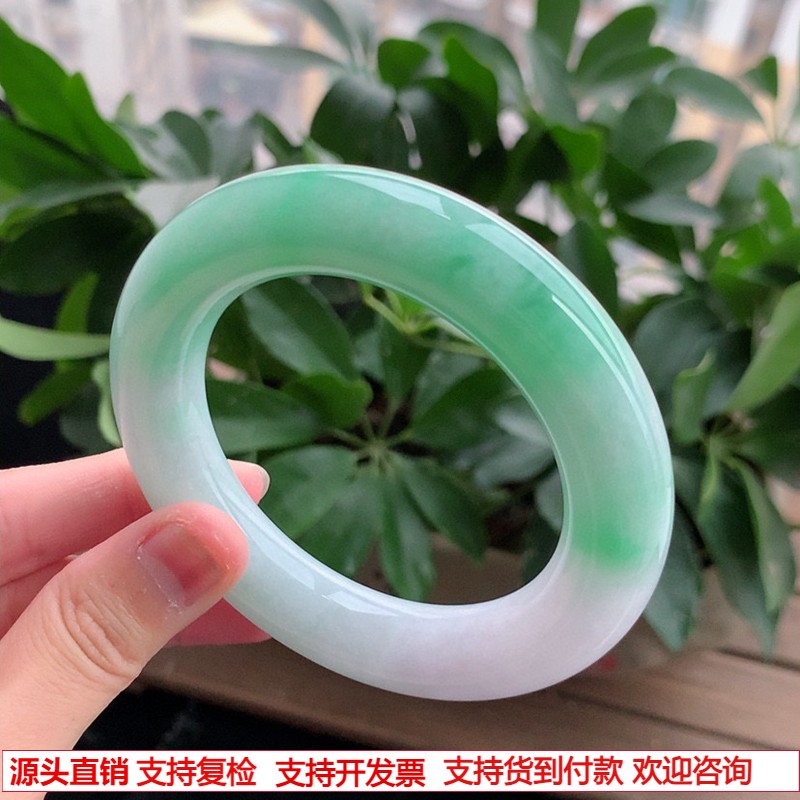 缅甸A货天然翡翠 老坑冰种飘绿胖圆条手镯57-58圈口