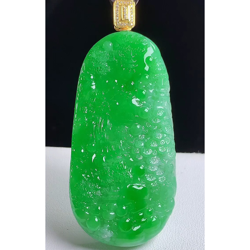 缅甸天然A货玉石翡翠 老坑冰种18k金扣正阳绿山水牌吊坠
