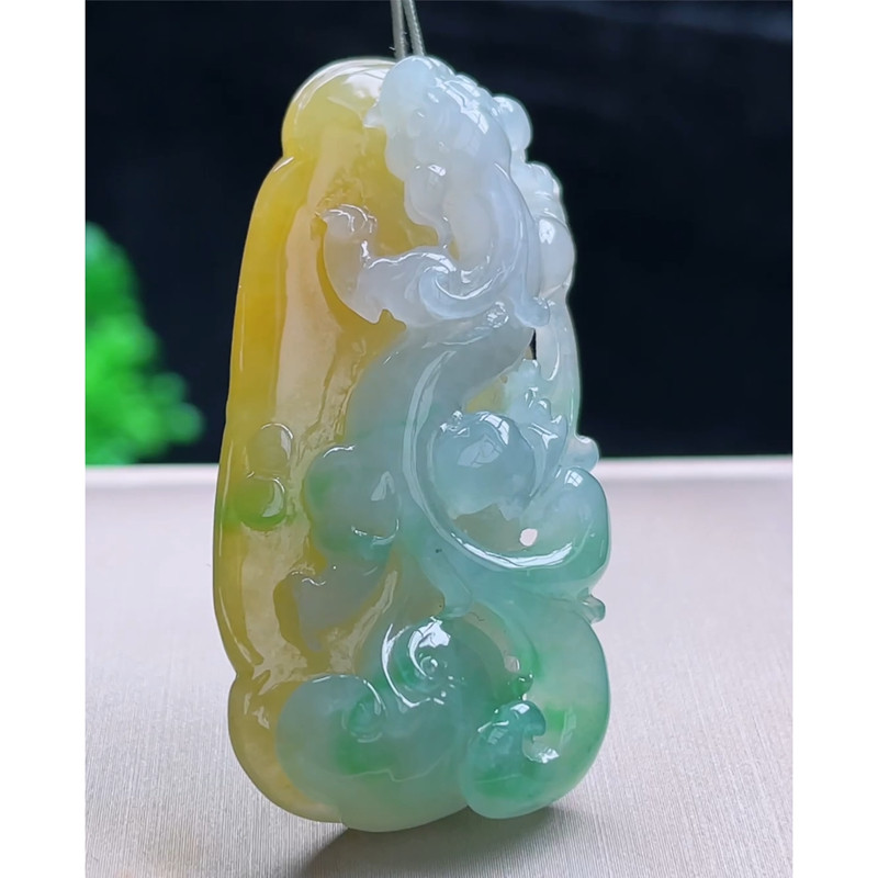 缅甸天然A货玉石翡翠挂件 精雕老坑冰种黄加绿貔貅吊坠