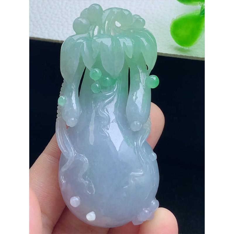 缅甸天然A货玉石翡翠 老坑冰种 手工精雕  紫罗兰福瓜吊坠