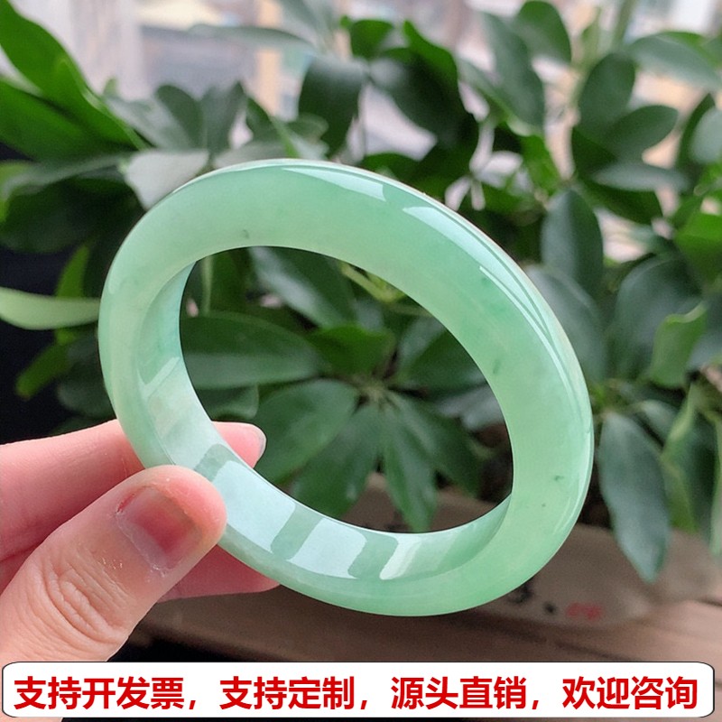 缅甸A货天然翡翠 老坑冰种满绿正装正圈手镯56-57圈口 完美