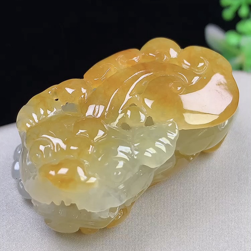 缅甸天然A货玉石翡翠 老坑冰种黄翡貔貅吊坠