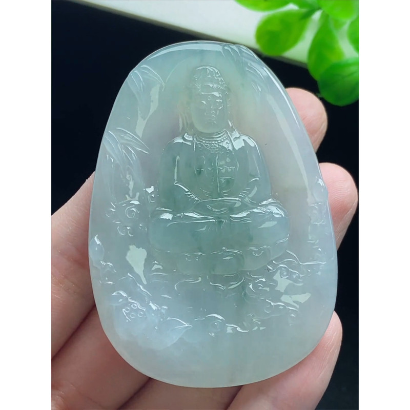 缅甸天然A货玉石翡翠 老坑冰种 手工精雕 飘绿观音牌吊坠