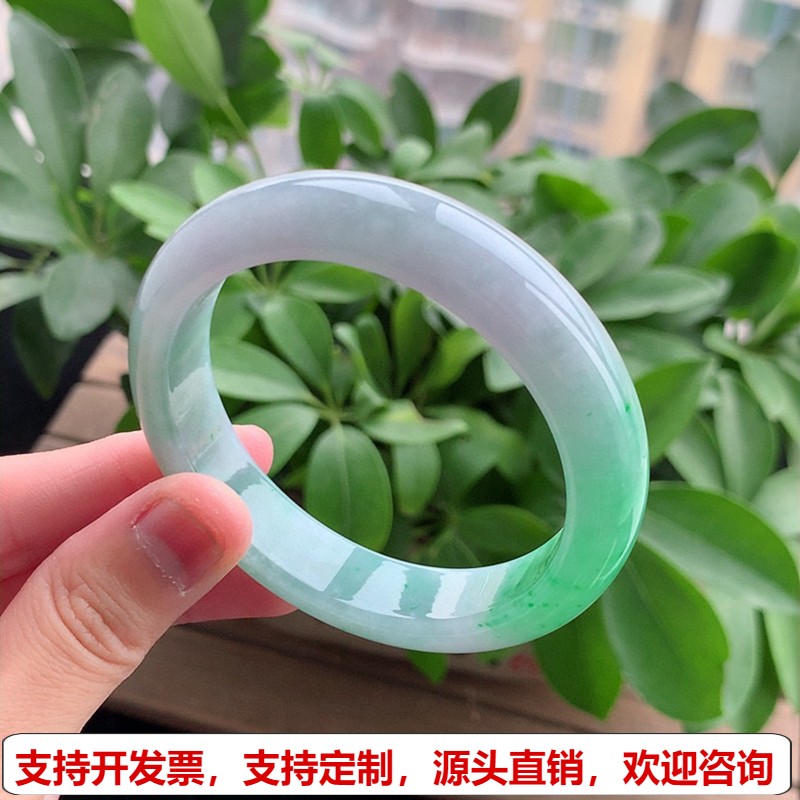 缅甸A货天然翡翠 老坑冰种飘绿正装正圈手镯55-56圈口 完美