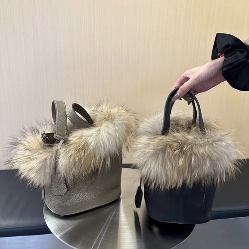 貉子毛真皮草毛毛斜跨水桶包女