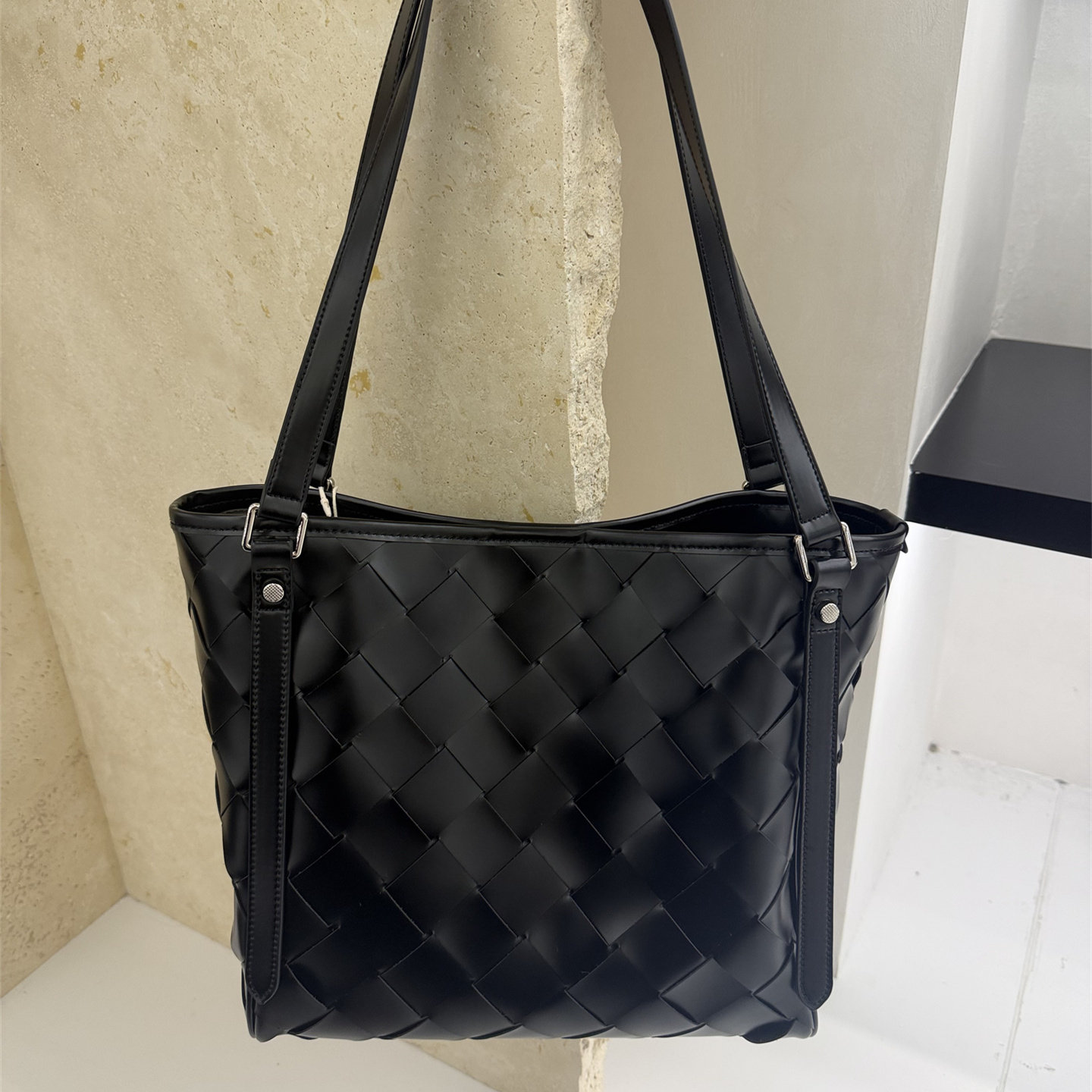 2026年欧美时尚编织腋下包女黑色大容量通勤托特包单肩包篮子包,箱包皮具/热销女包/男包,腋下包,淘宝优惠券,粉丝福利购,淘宝优惠卷