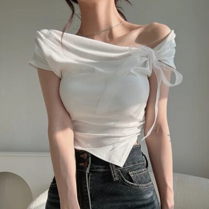 韩版白色一字肩吊带背心女夏季设计感收腰蝴蝶结内搭辣妹短款上衣