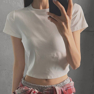 韩系圆领短袖T恤女2026夏季性感漏肚脐短款修身显瘦正肩简约上衣