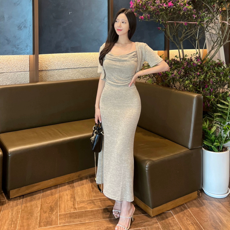 纯欲风性感吊带连衣裙女夏2025新款修身显瘦长裙短袖开衫两件套装