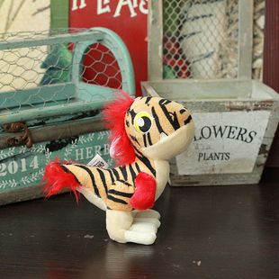 英国BB*C与恐龙同行仿真卡通恐龙古神翼龙公仔毛绒小挂件背包挂饰