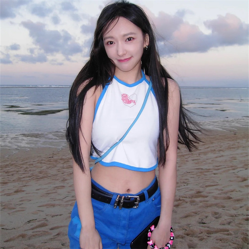 夏季新款爱心藤蔓印花纯欲吊带女ins超火美式复古高级感显瘦肚兜