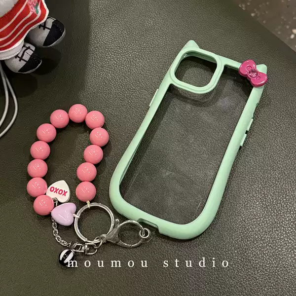 Товары от MOUMOU STUDIO