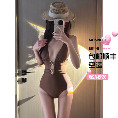 咖色高级简约连体泳衣