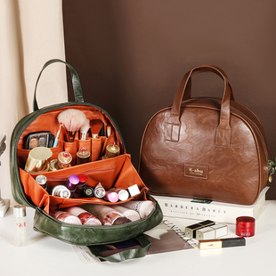 2026新款油蜡皮复古化妆包女大容量高级感便携旅行收纳包洗漱包