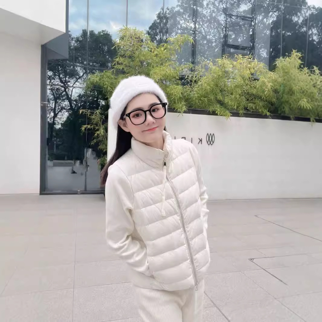 高版本蒙家立领针织拼接袖标羽绒服女生轻薄羽绒女款蒙口外套保暖