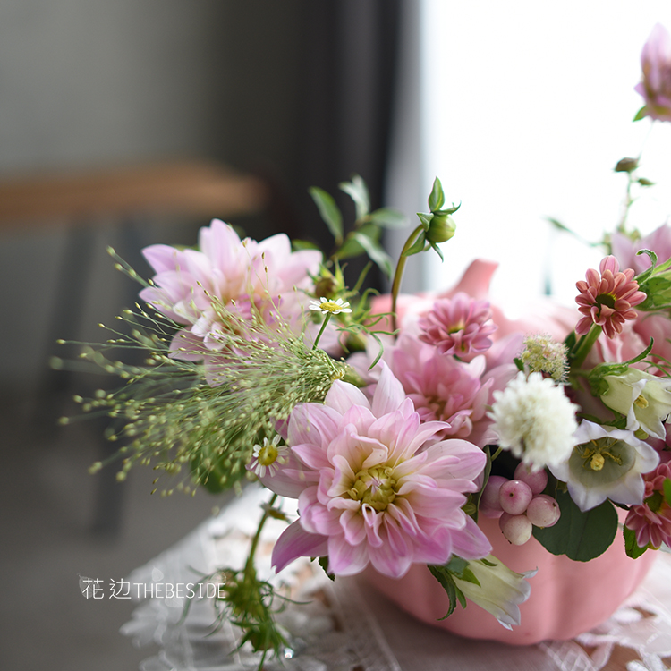 花边THEBESIDE《Trick or treat》万圣节南瓜桌花 秋色系盖帽花盒