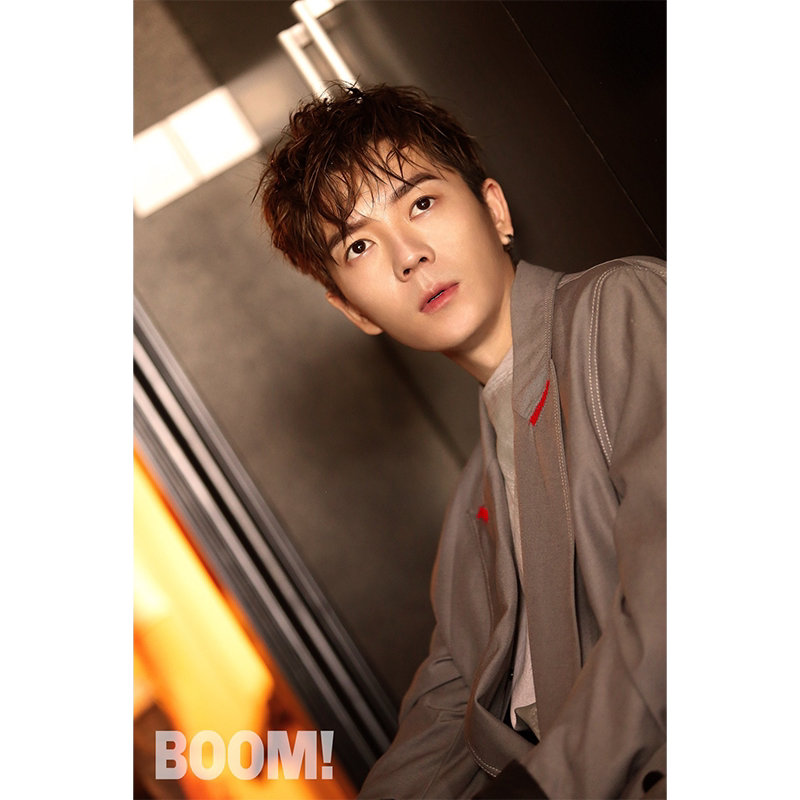 王栎鑫高清超大海报定制墙贴写真相纸挂画无框画鬼吹灯之牧野诡事