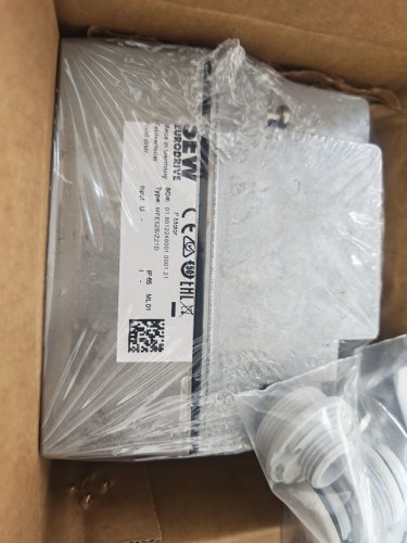 SEW MFE52B/Z21D通讯模块，全新原装德国进口，带原包装和配件，