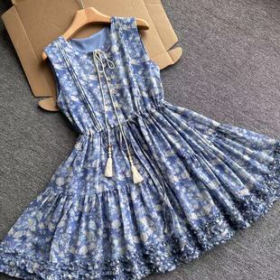 蓝色碎花可爱海边度假碎花背心裙连衣裙 甜美小众宽松直筒短裙夏季