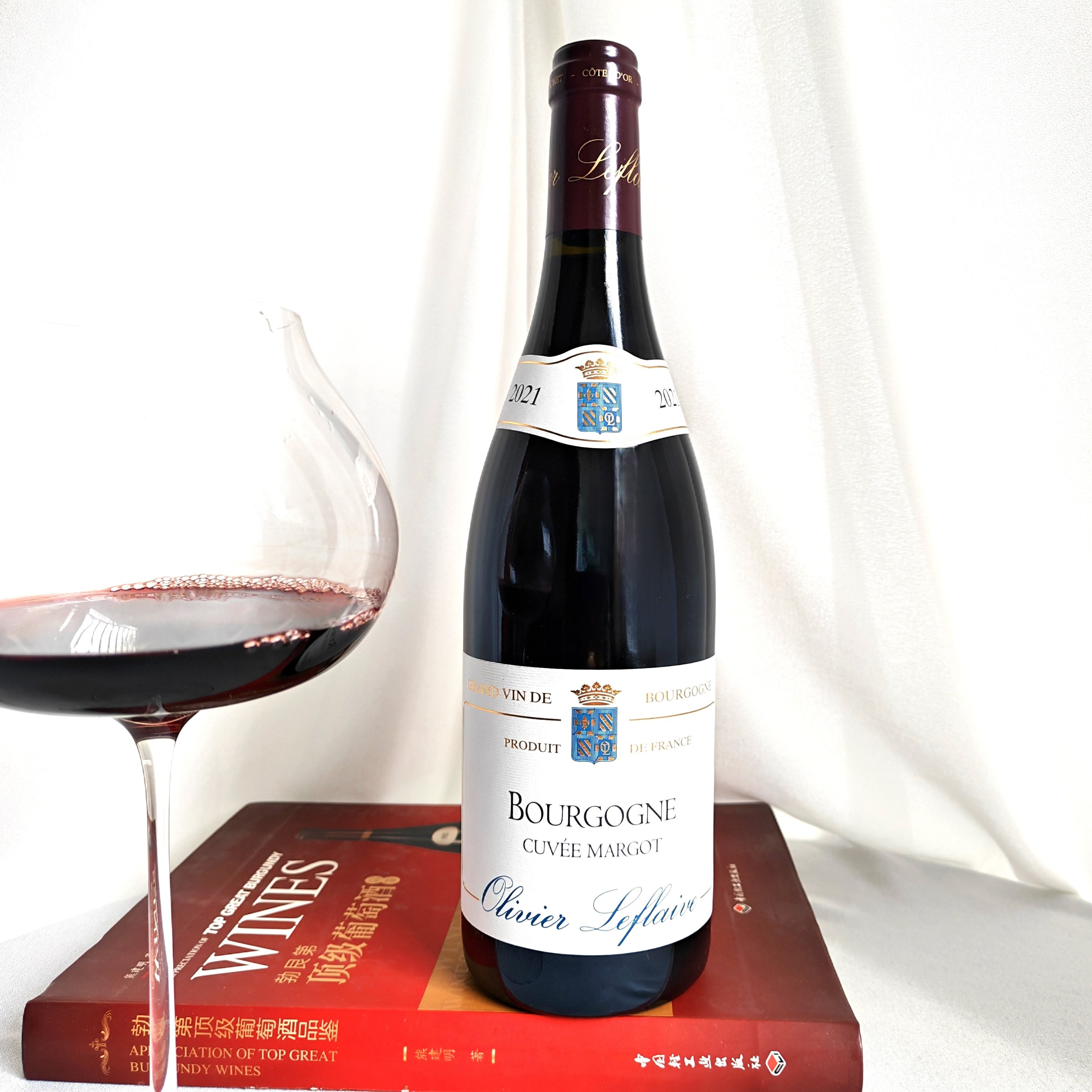 勃艮第双鸡勒弗莱夫黑皮诺干红