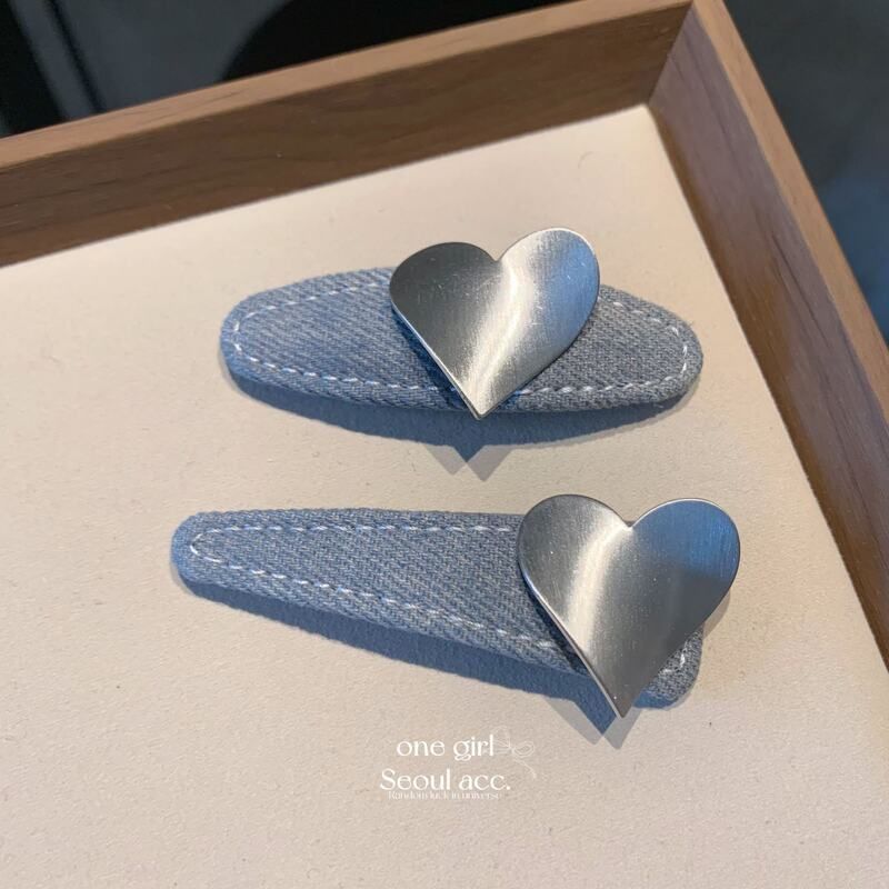 【街头画展】复古牛仔金属爱心