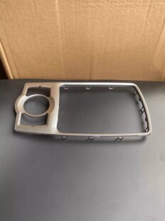 适用奥迪A6L Q7换挡亮框电镀铬饰条多媒体控制面板中控饰框0809款