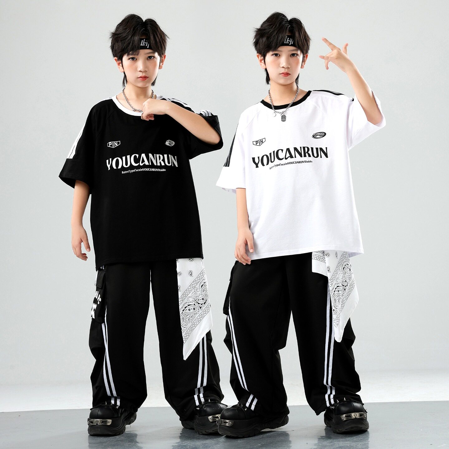 儿童街舞服夏季男女童宽松嘻哈演出潮服集体运动会班服走秀架子鼓