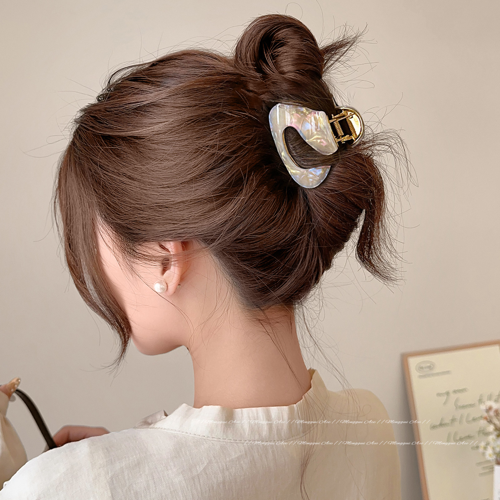 法式醋酸抓夹2024新款高级感发夹女后脑勺鲨鱼夹小号夹子发卡头饰,饰品/流行首饰/时尚饰品新,发饰,淘宝优惠券,粉丝福利购,淘宝优惠卷