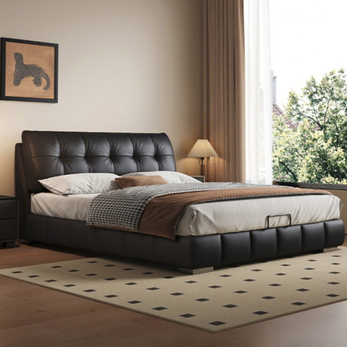 法式中古风真皮床黑色主卧小户型