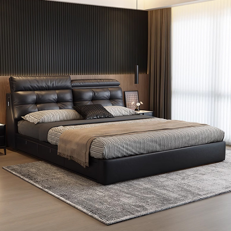 意式极简黑色真皮床软包现代简约主卧1.8m1.5m双人大床实木框架床