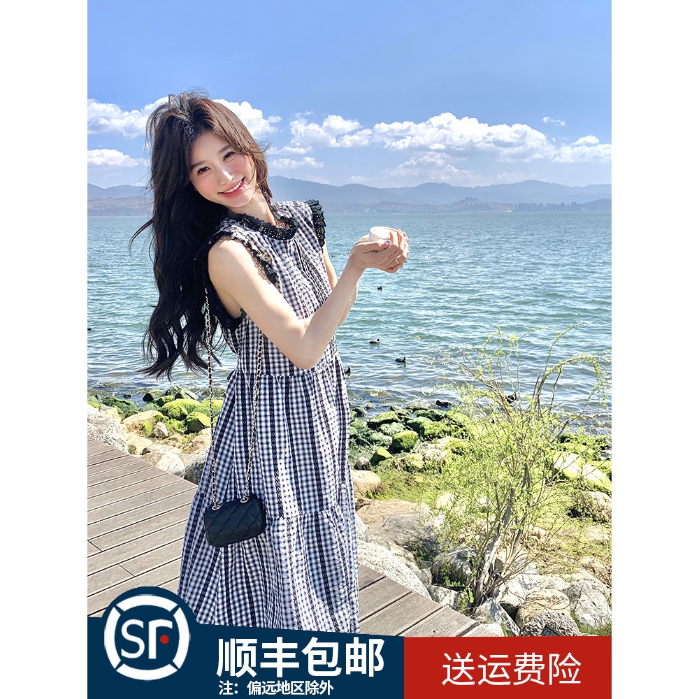 复古格子文艺范连衣裙女2025夏季新款法式度假风设计感显瘦背心裙