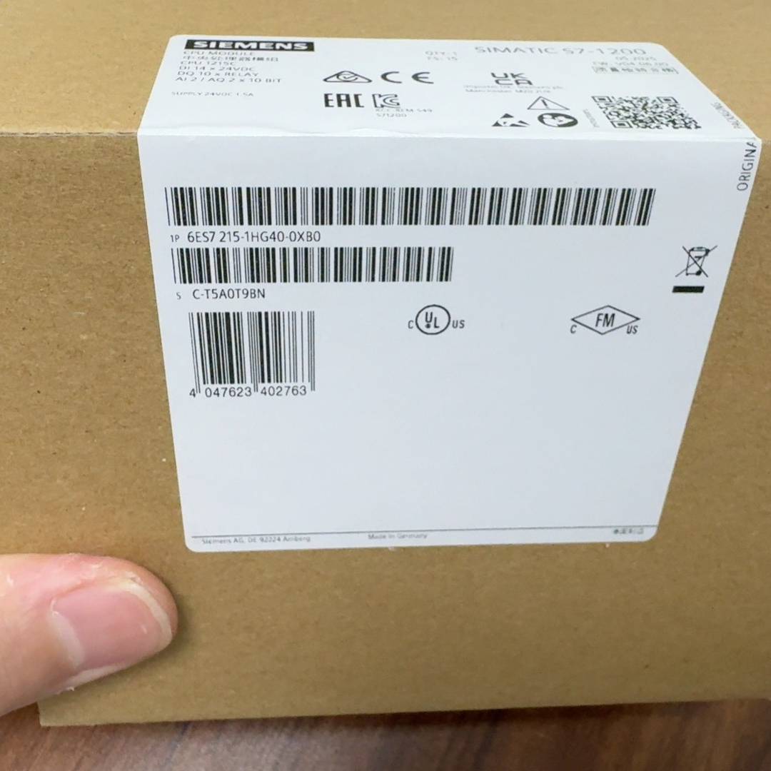 议价6ES7 215-1HG40-0XB0 图片为实物拍摄的 全适用