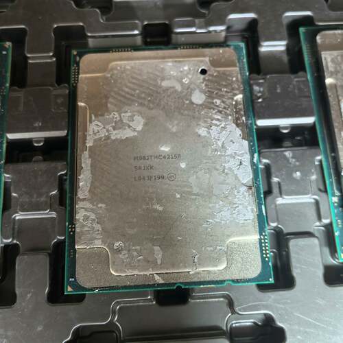 议价C4215R｜8核｜3.2GHz｜正式版适用