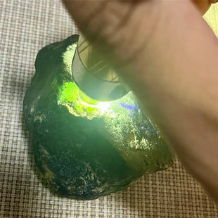 天然老坑翡翠玉石莫湾基敞口皮壳老辣油性十足冰晴表现有罡味荧光